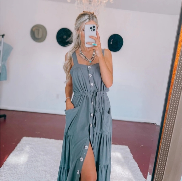 COPY - NWT Malibu Bum | Grey Button Up Maxi Dress - Picture 2 of 6